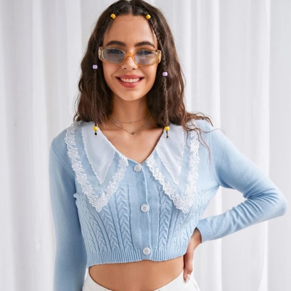 Super cute lightweight sweater blouse